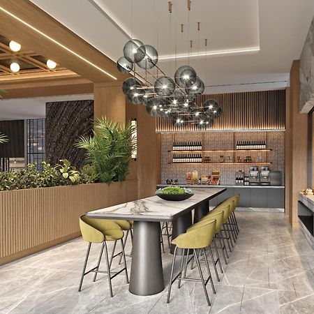 Hotel Courtyard By Marriott Prishtina Pristina Exterior foto